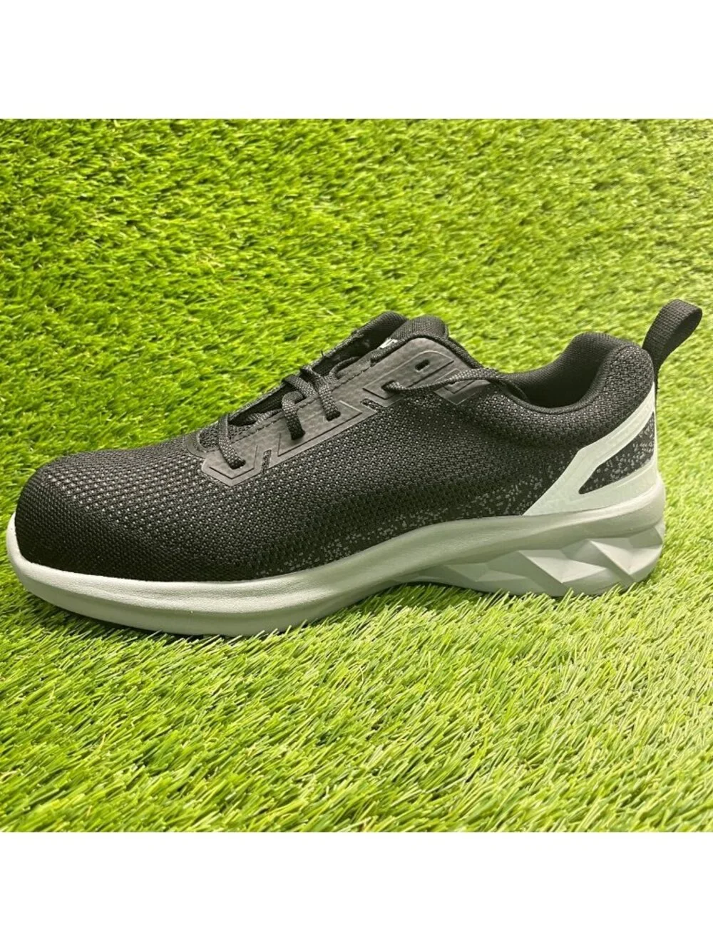 Nautilus Springwater Mens Size 11EE Black Gray Carbon Toe Safety Work Shoes